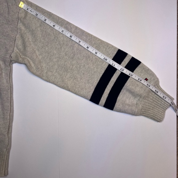 Tommy Hilfiger Girls Oak Heather TH Logo Sweater - Size Girls Large - Crewneck - Picture 3 of 8